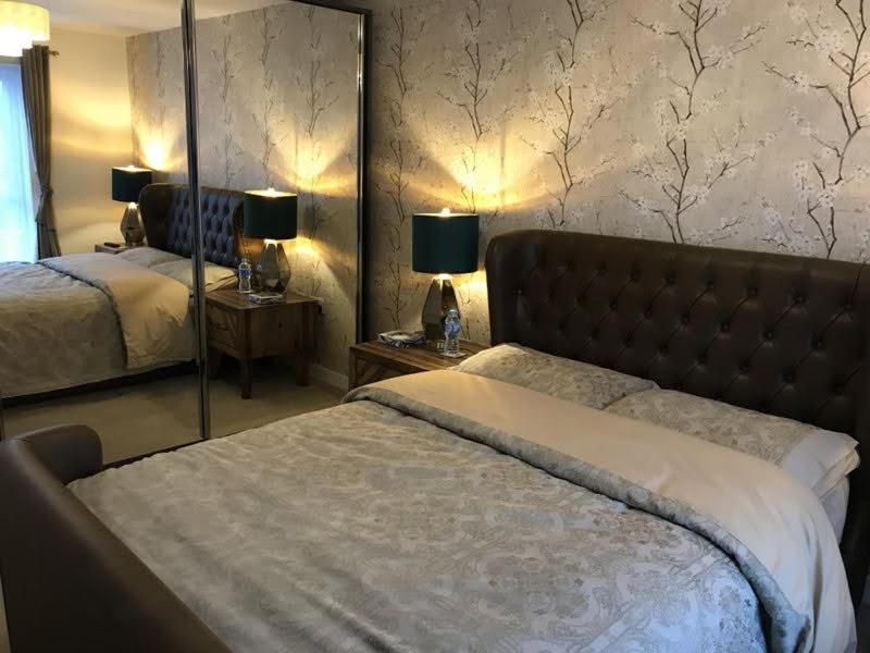 Deluxe Double Room with Shower