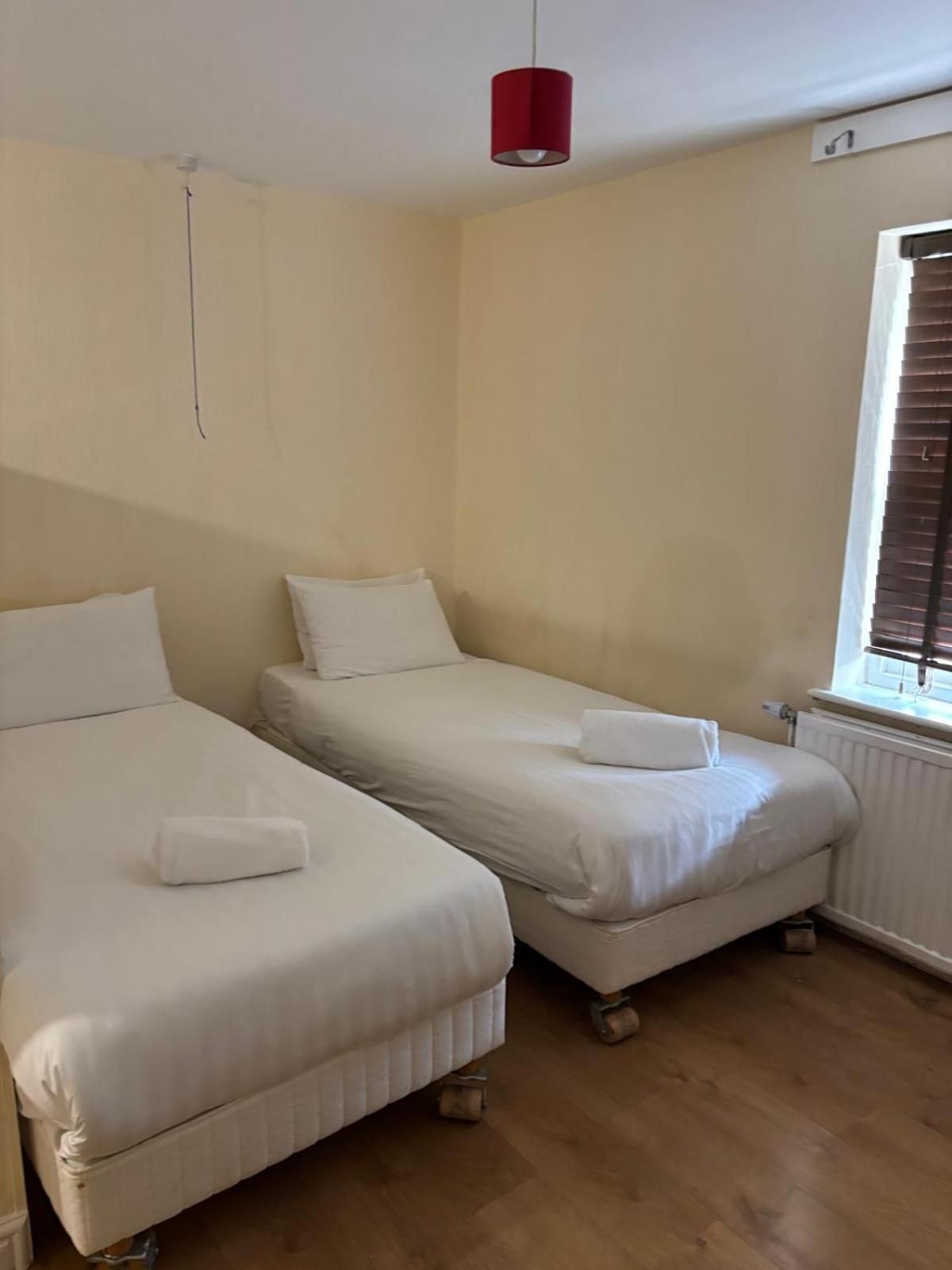 Twin Room with Kitchenette