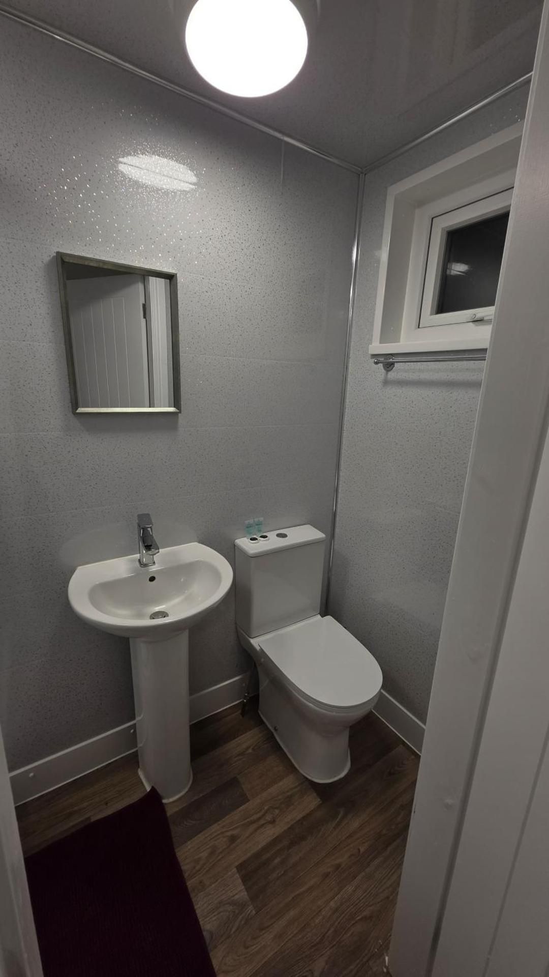 One-Bedroom Apartment - Non-Smoking