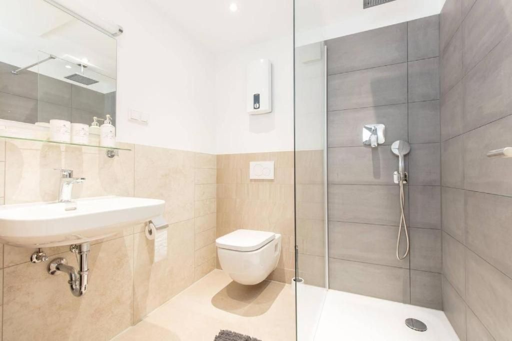 ChillingHouse Apartments Siegburg One-Bedroom Apartment with Balcony 2