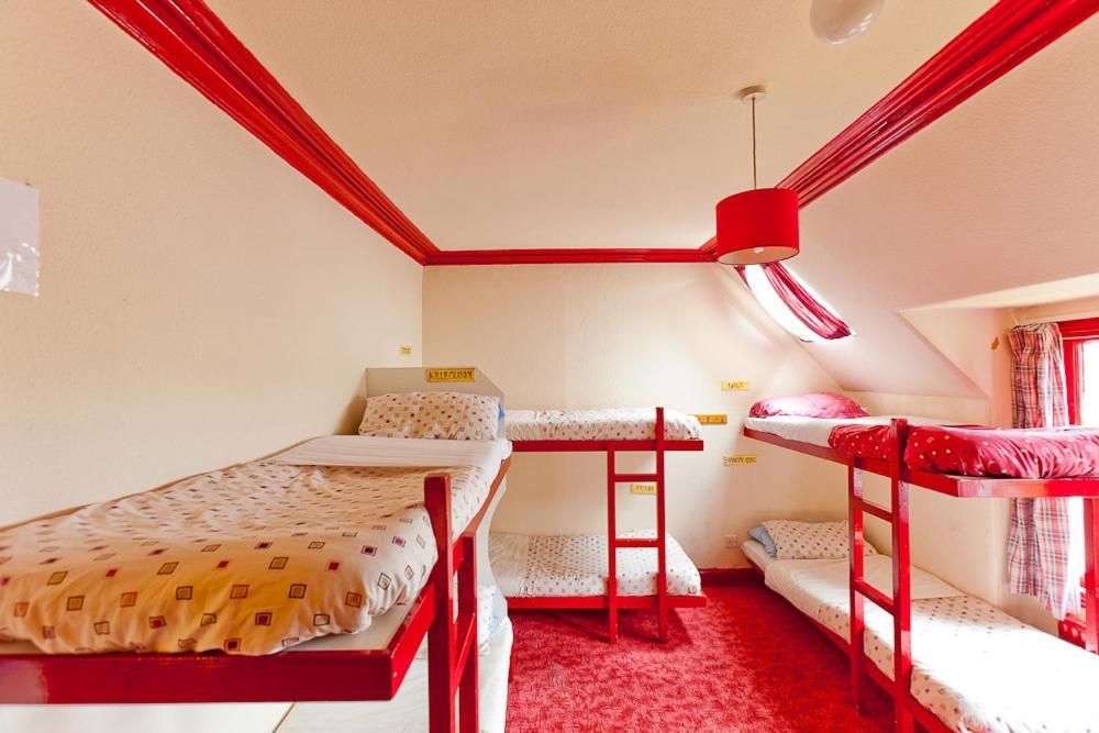 Fort William Backpackers Bed in 8-Bed Mixed Dormitory Room 2