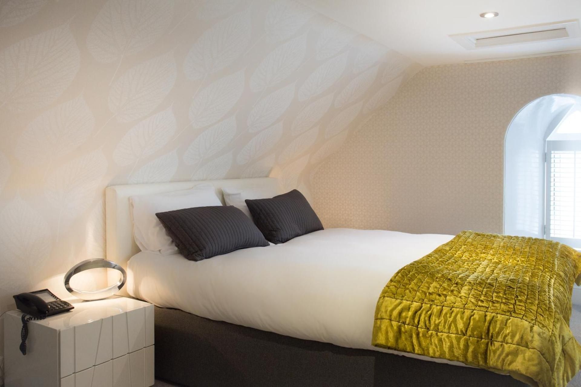 Classic Double Room