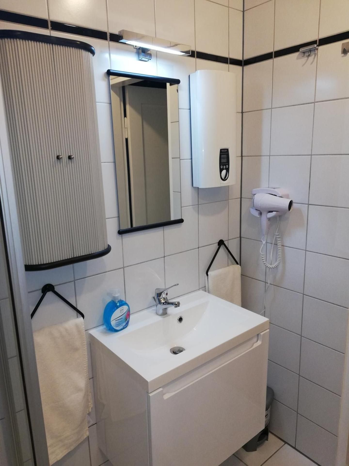 Apartment with Terrace and Double Bed EG 04