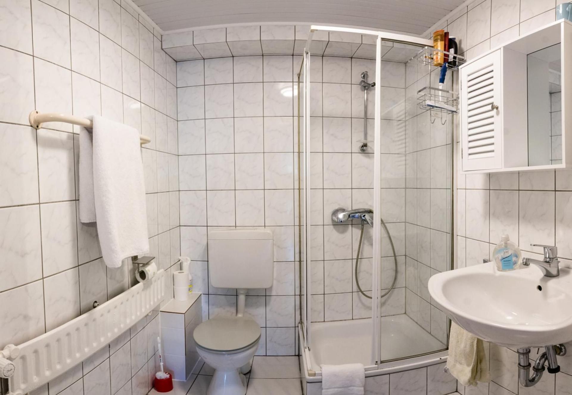 One-Bedroom Apartment with Terrace EG 08