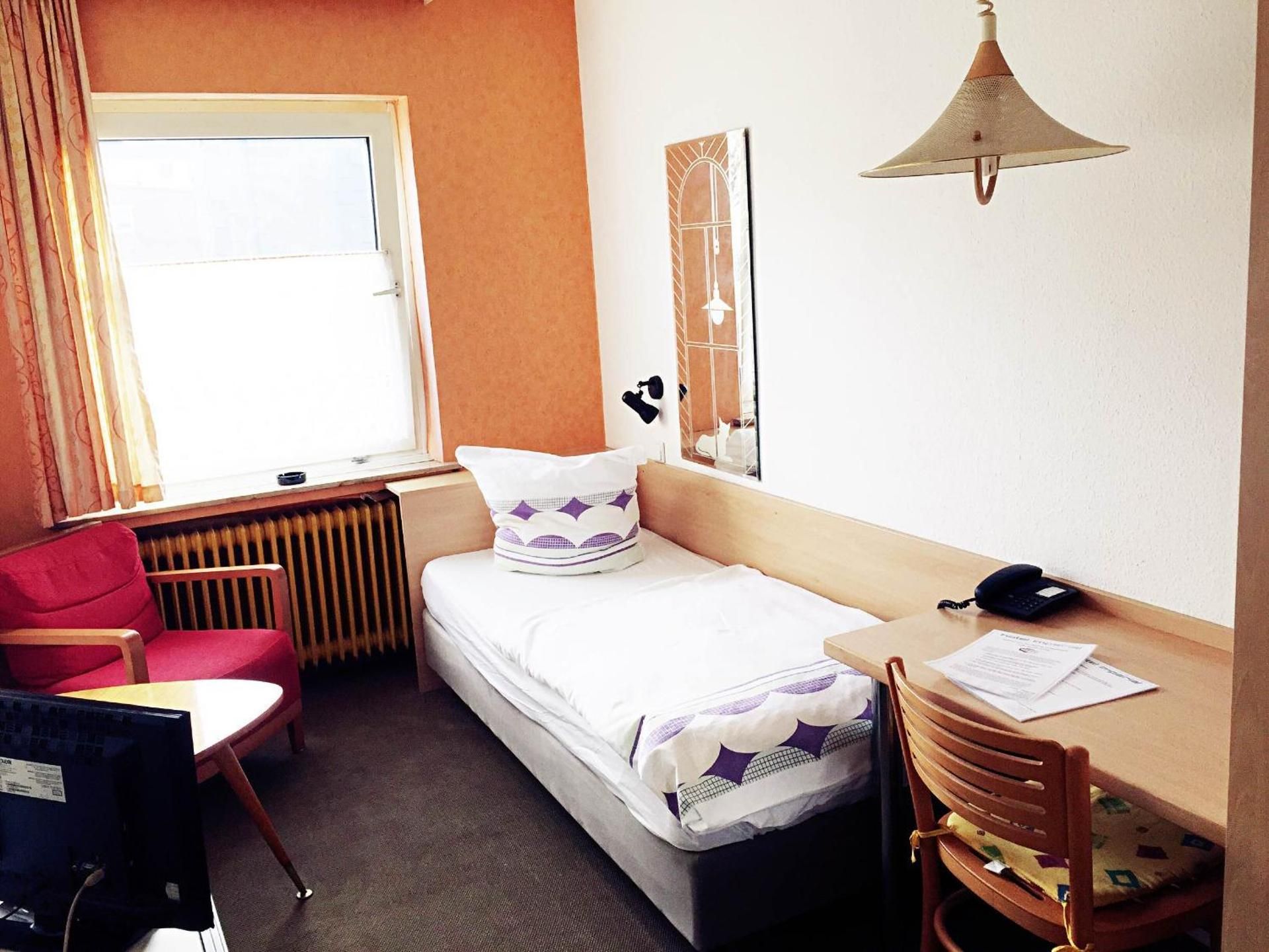 Small Single Room