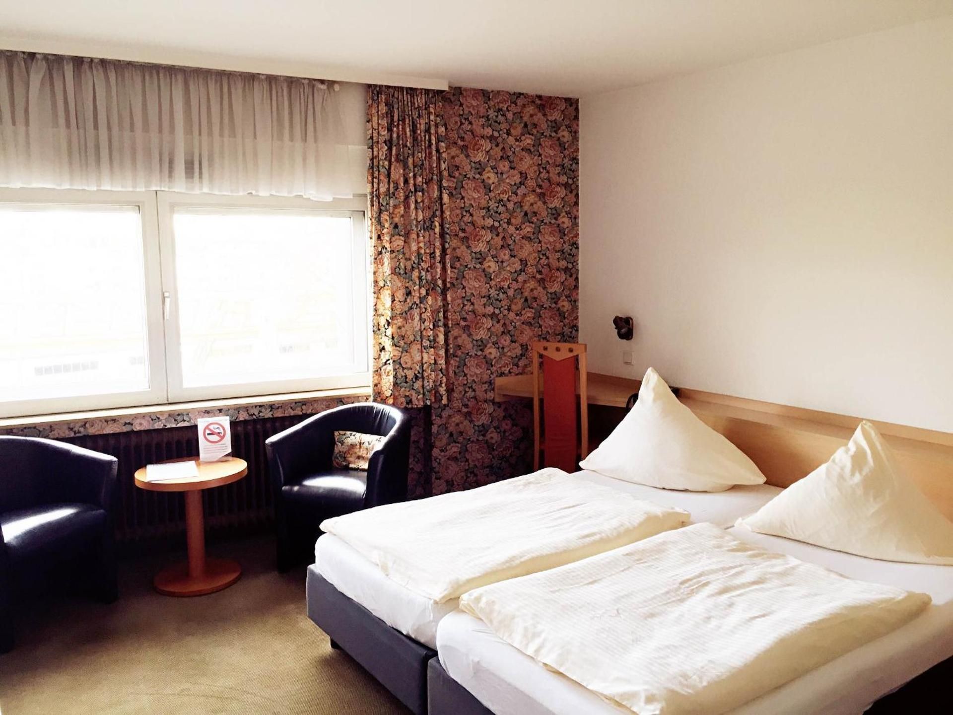 Double Room with Two Single Beds