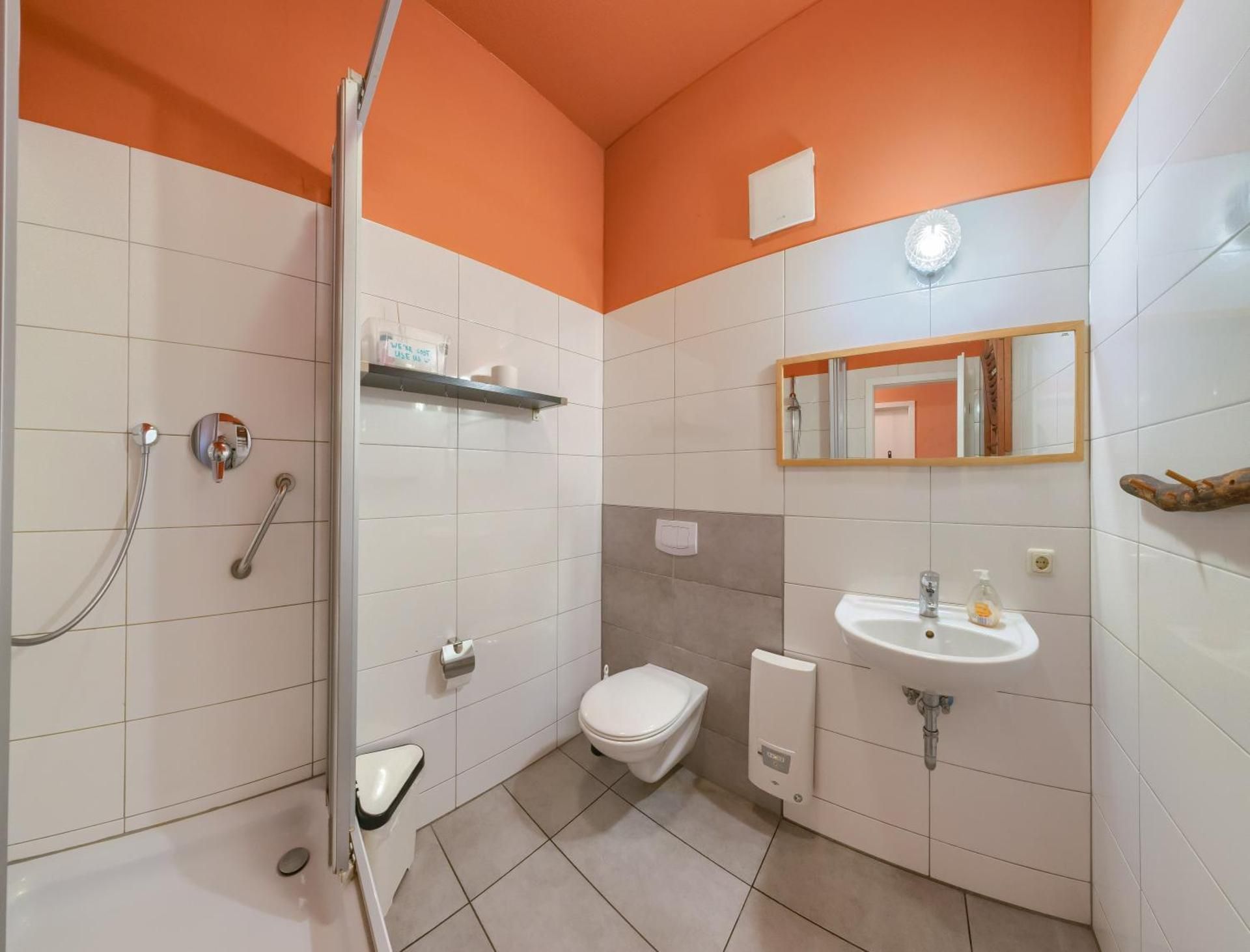 Twin Room, Shared Bathroom