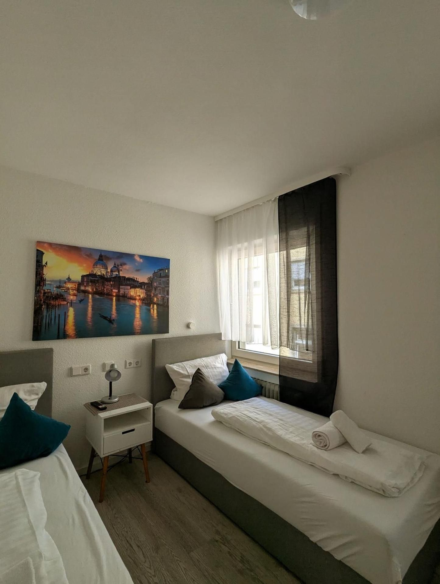 Economy Twin Room