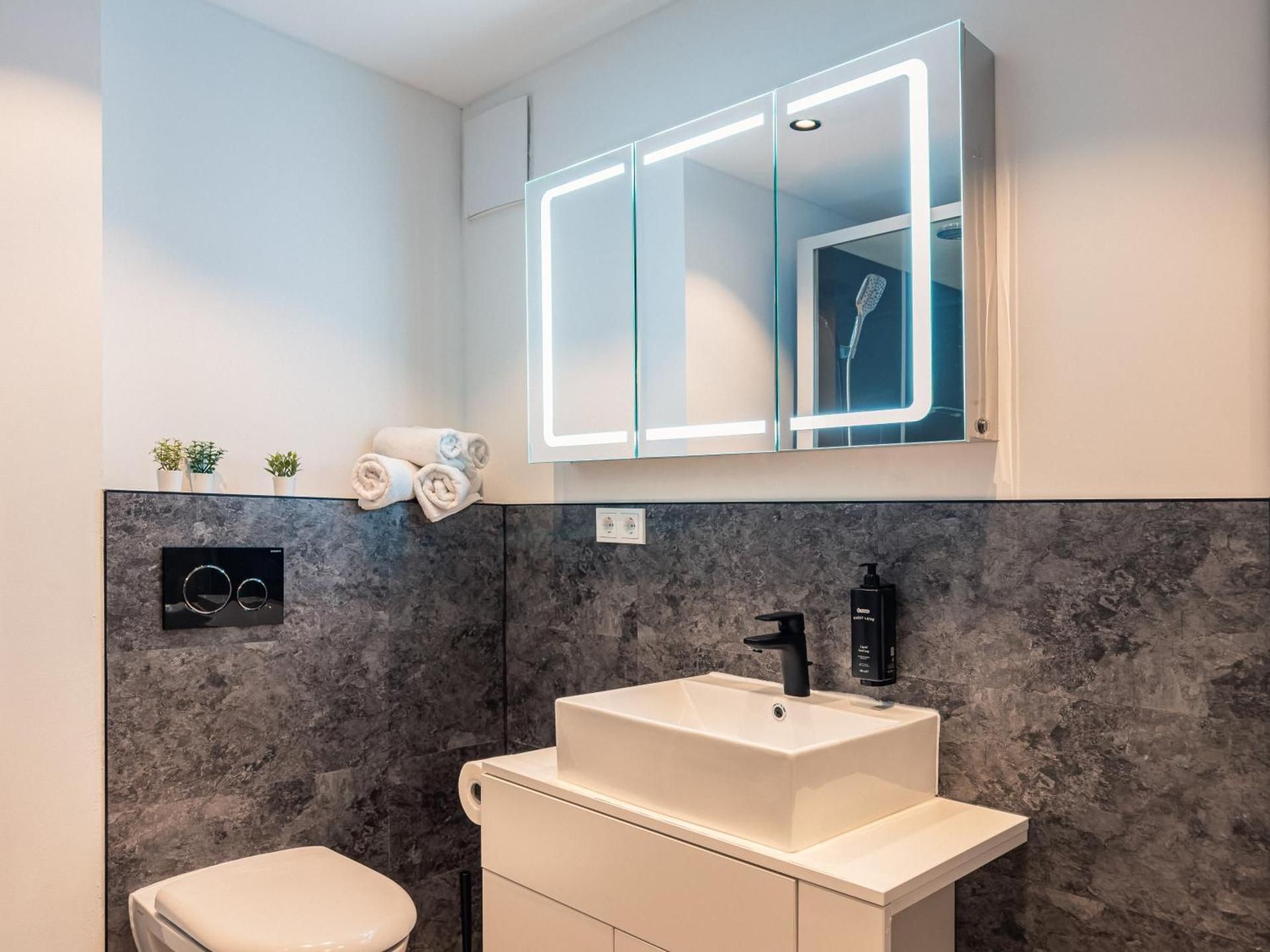 Studio Apartment with Balcony