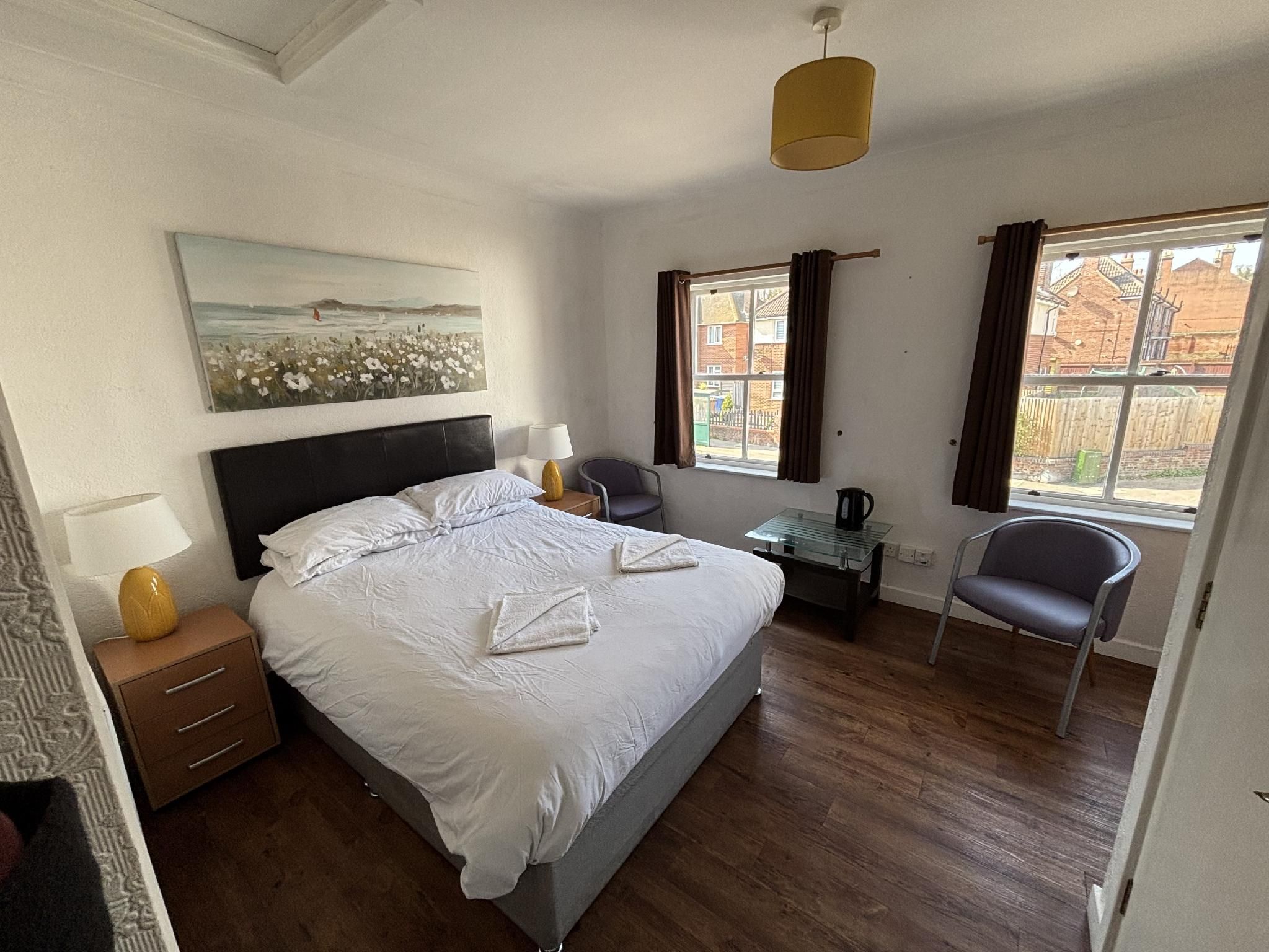 Ipswich Inn Unit 1 2