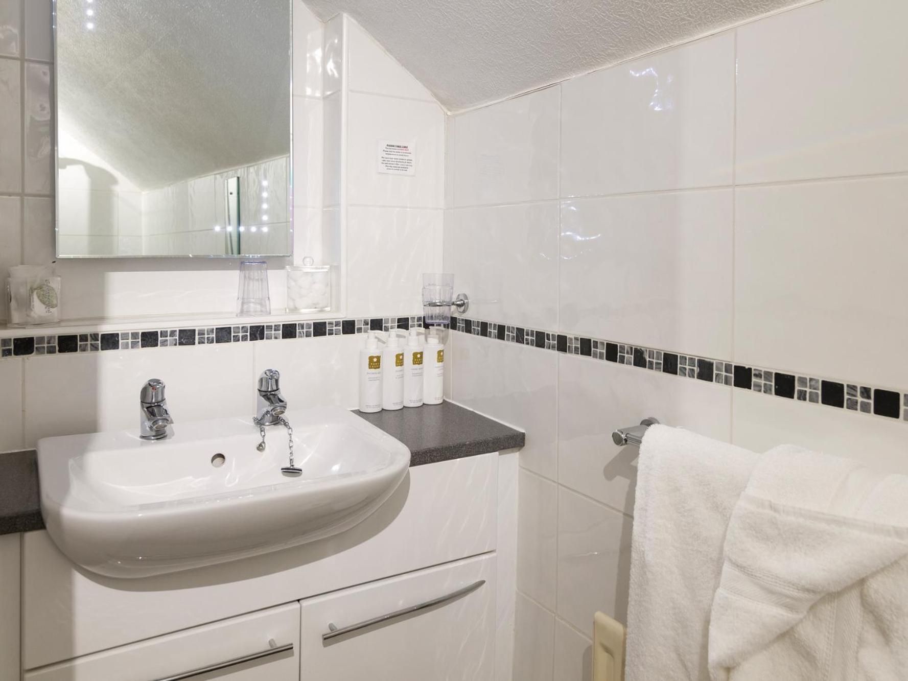 Single Room with Bath