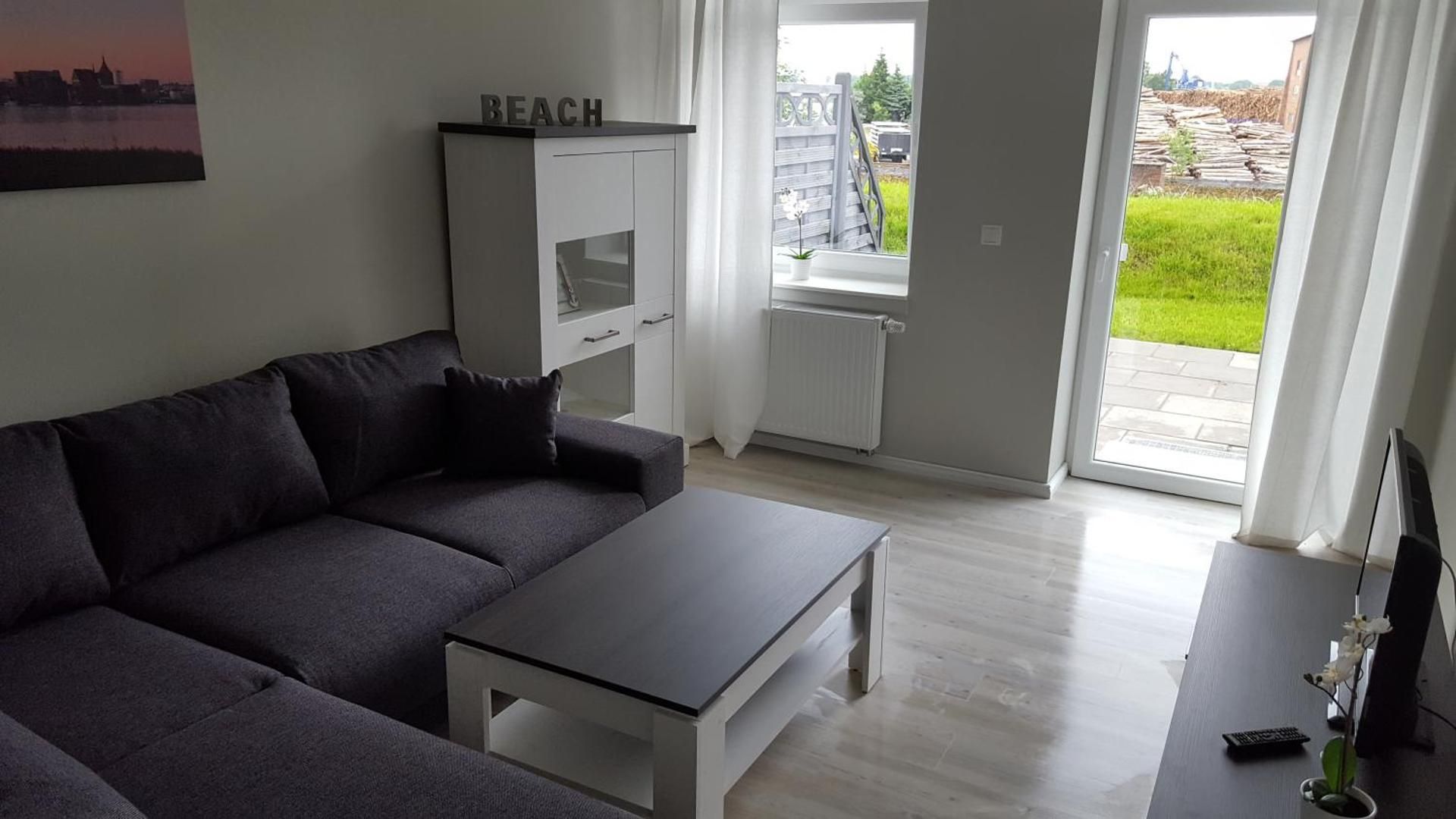 Family Room - 04