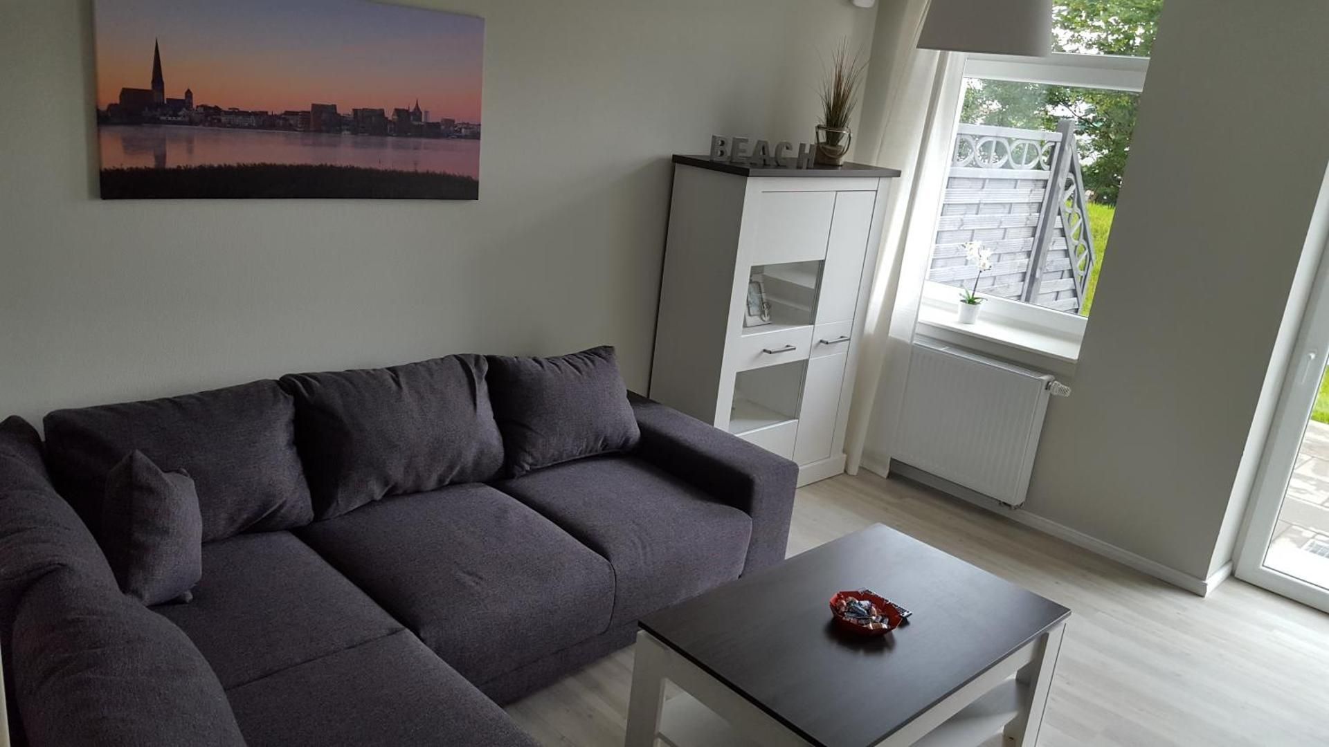 Family Room - 03
