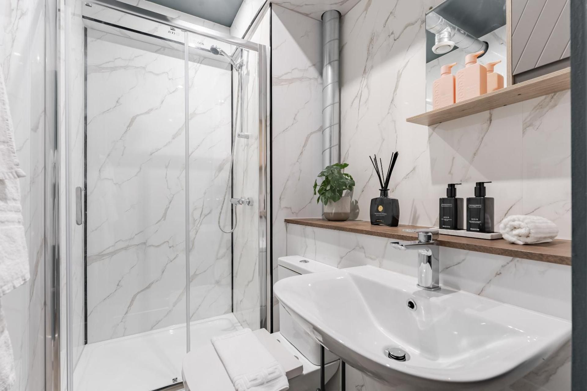 One-Bedroom Standard Apartment