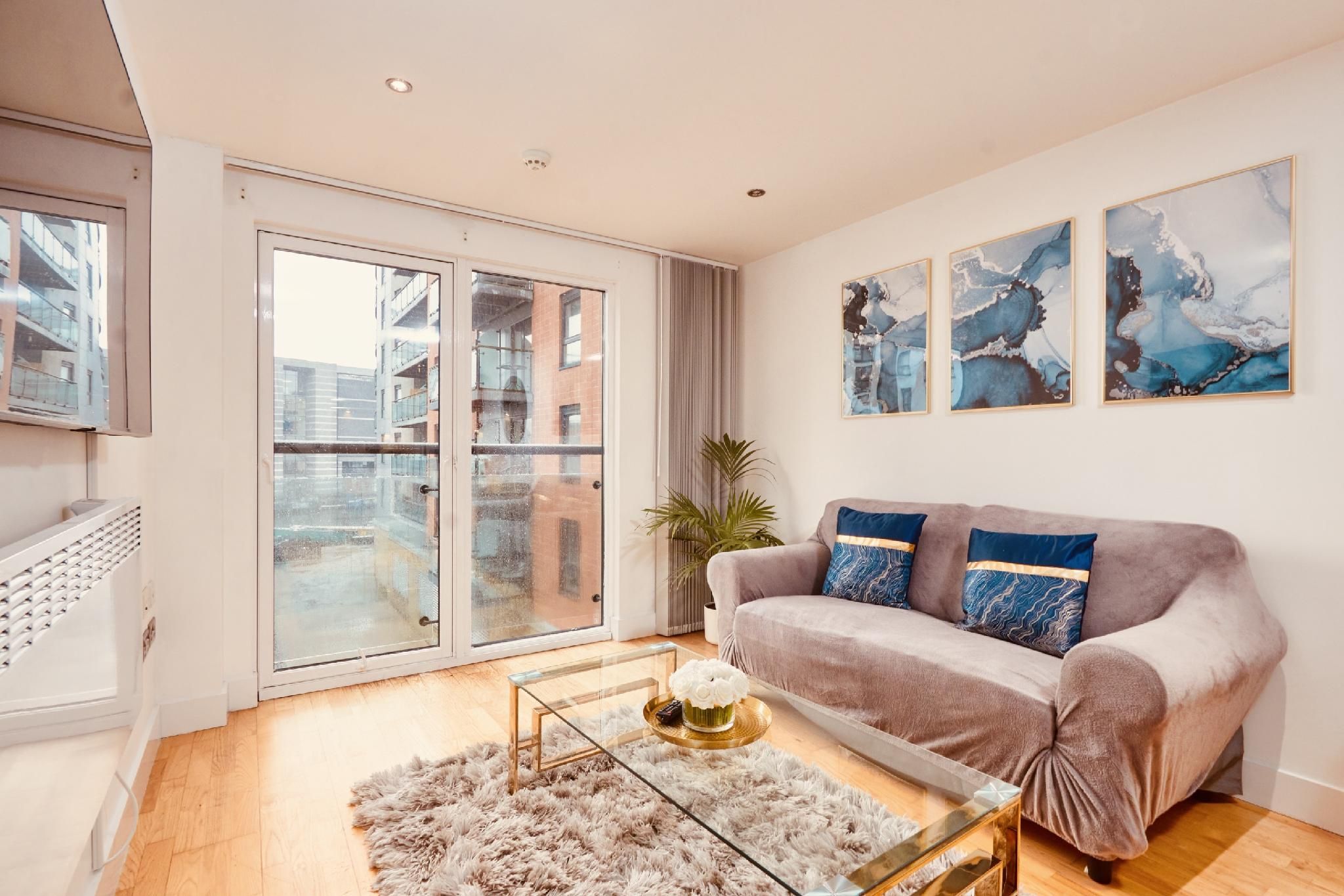Apartment-Private Bathroom-Canal view-158 MH