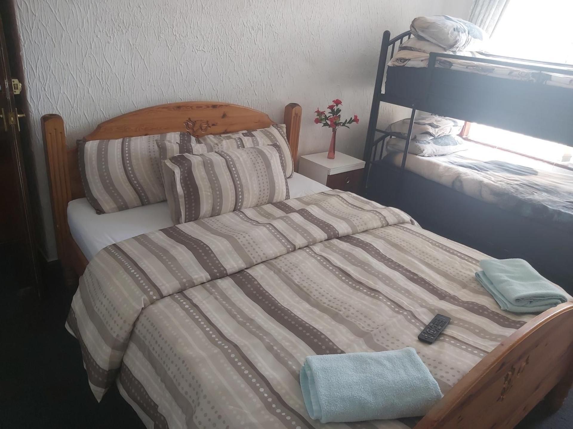 Double Room with Shared Bathroom