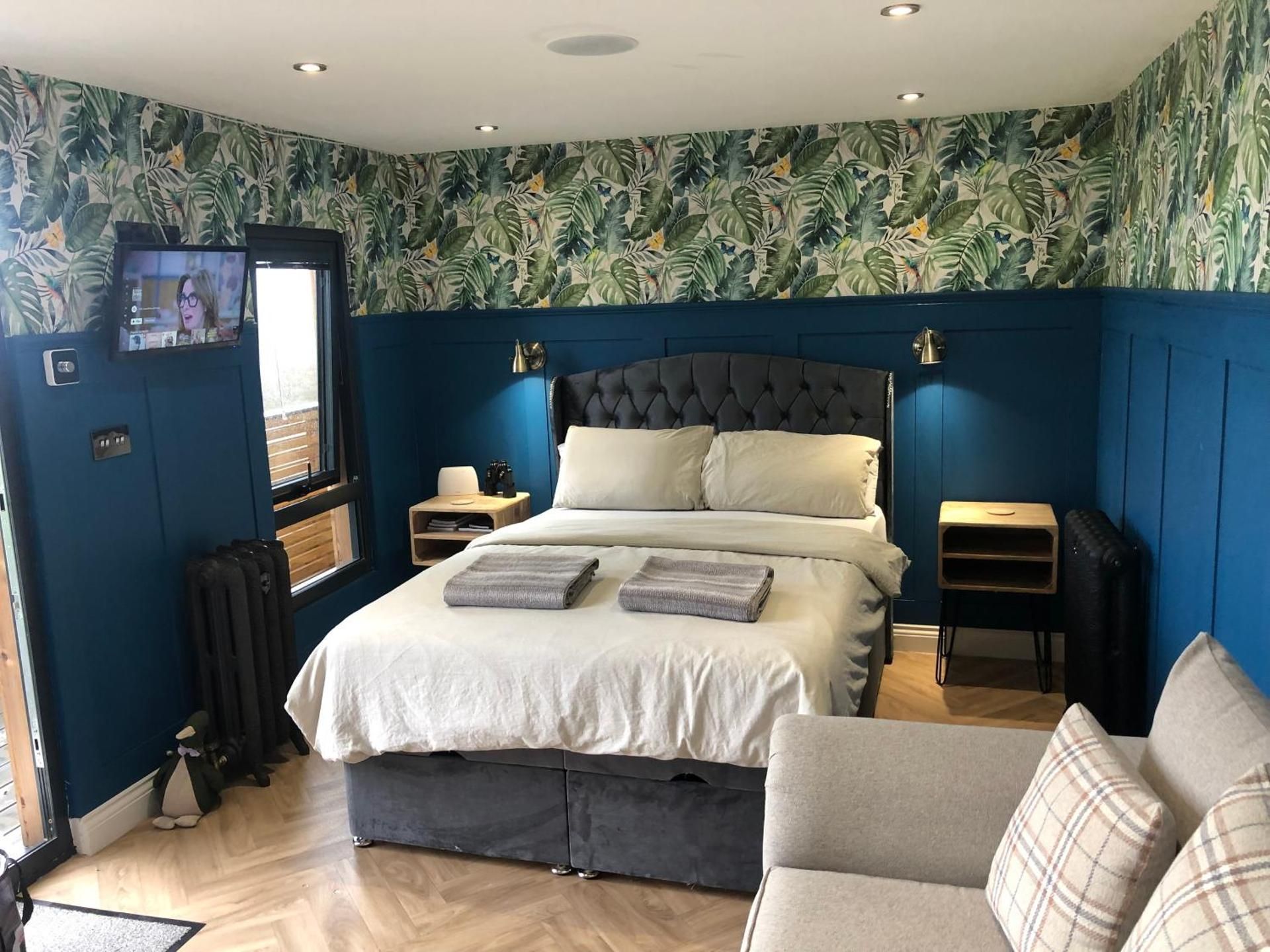 One-Bedroom House