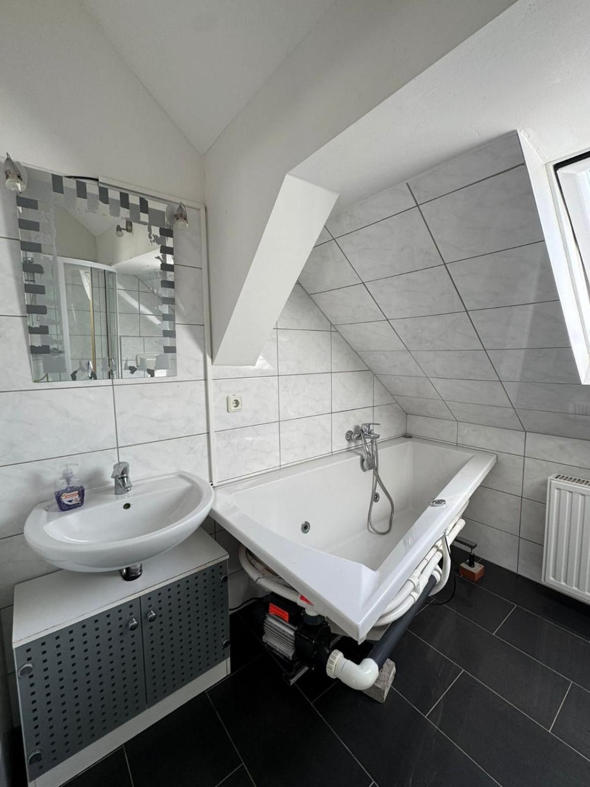 Hostel WohnZimmer-Essen Small Twin Room