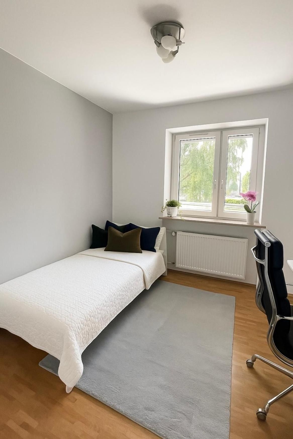 Small Twin Room