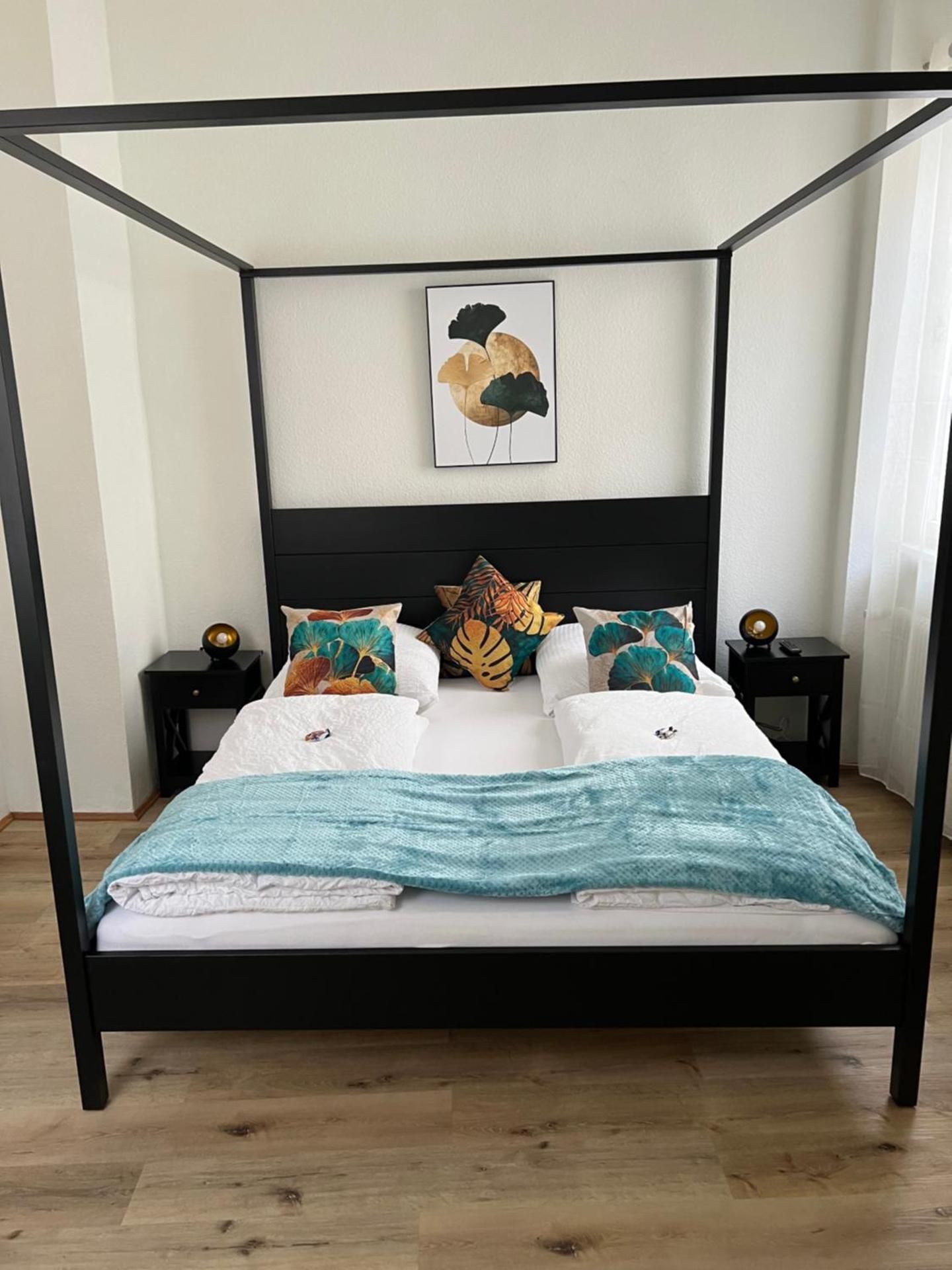 One-Bedroom Apartment - Guilia