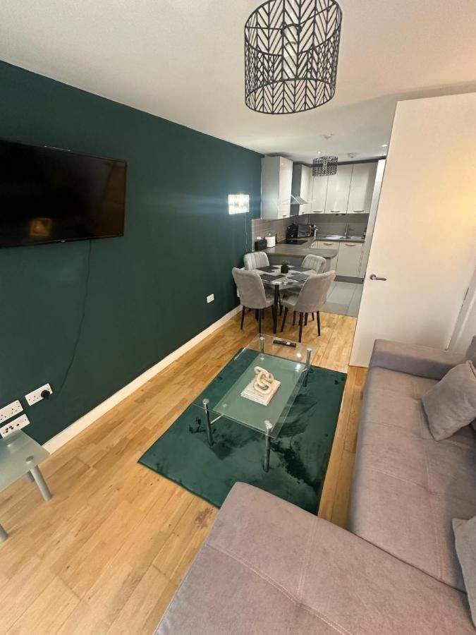 Apartment with City View