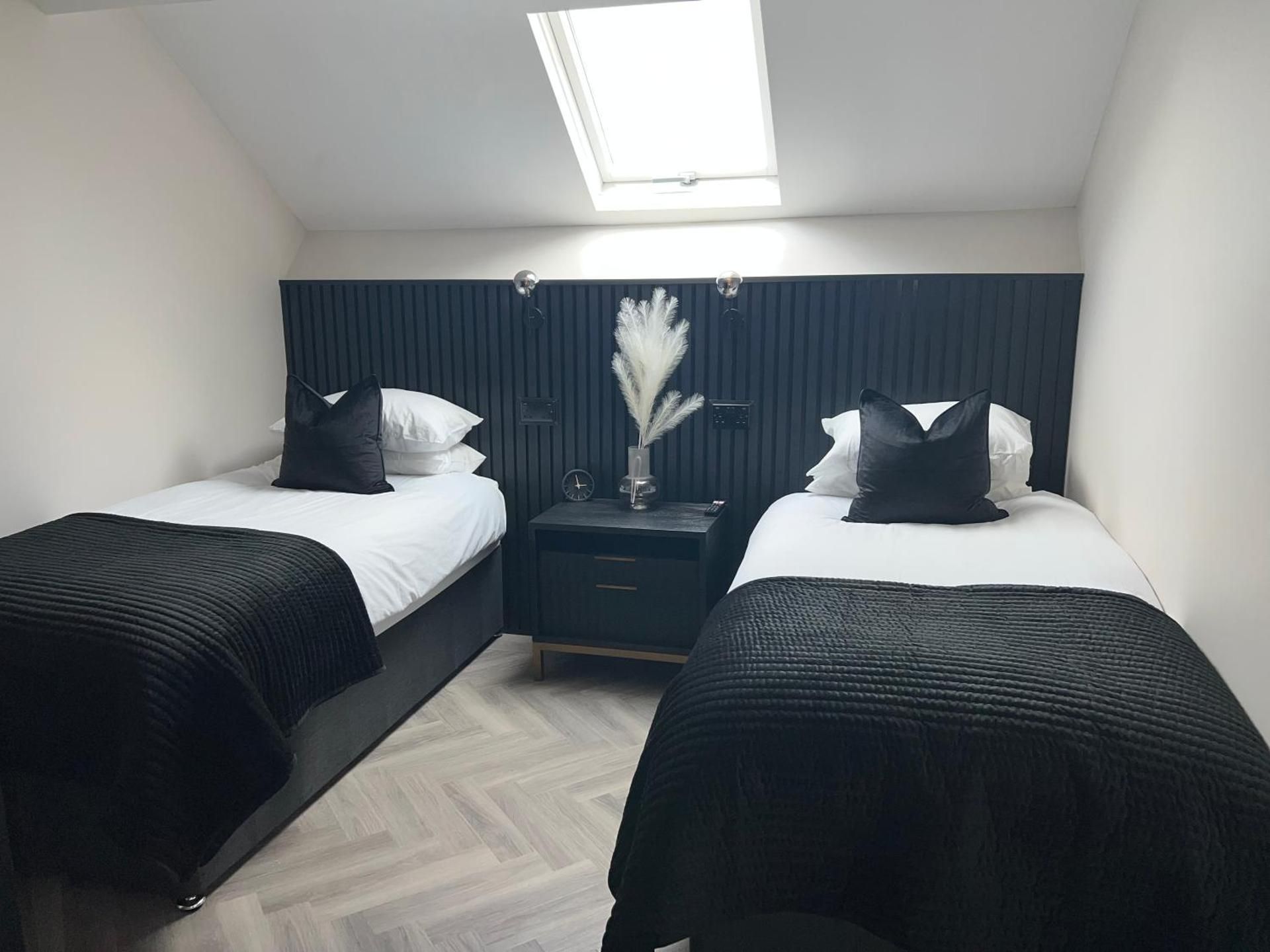 Large Twin Room