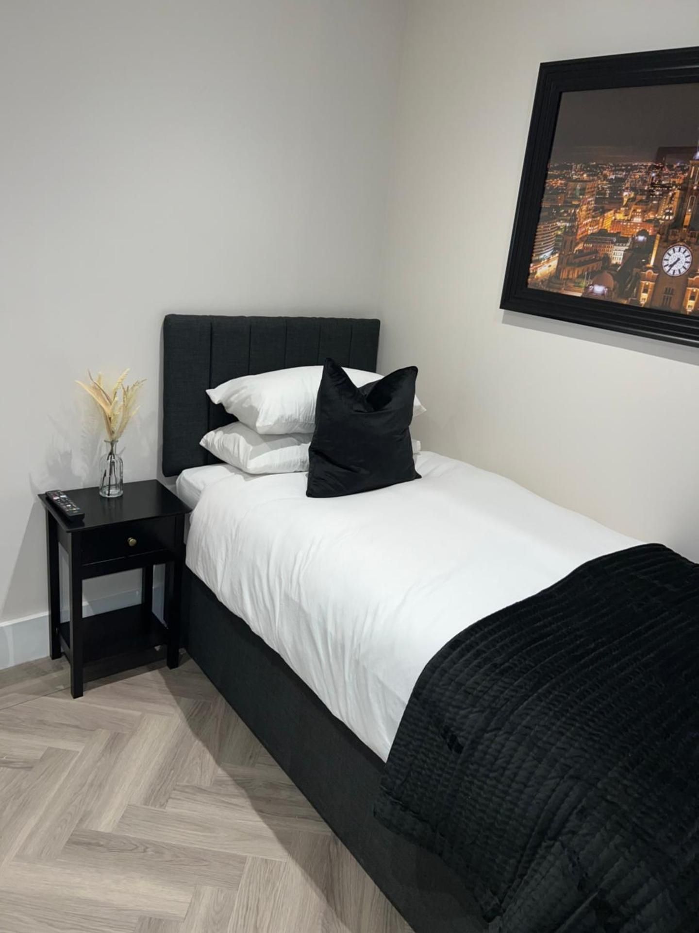 Deluxe Single Room