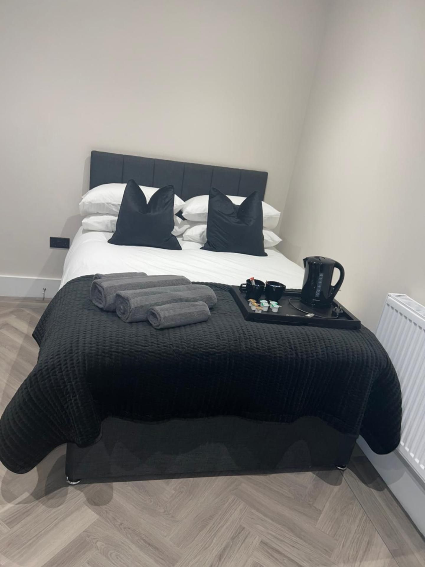 Deluxe Queen Room