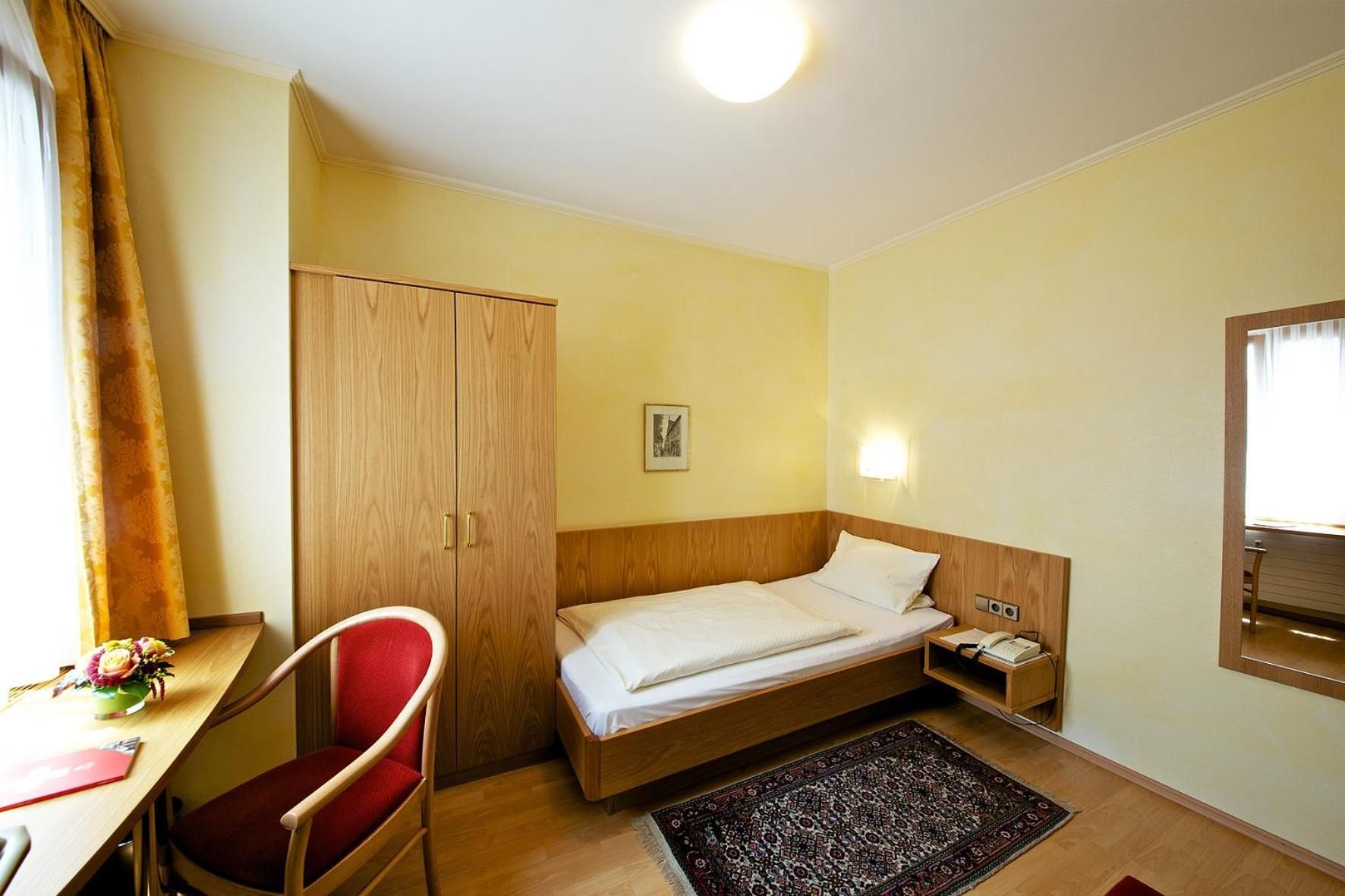 Single Room