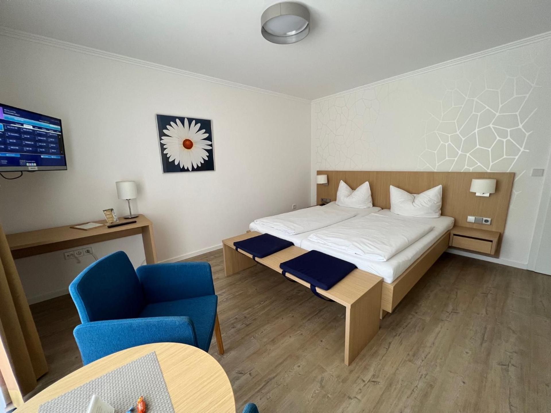 Large Double Room