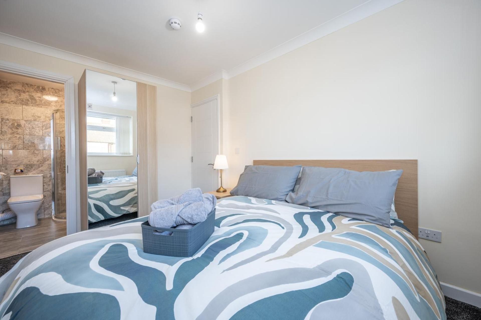 Double Room with Private Bathroom