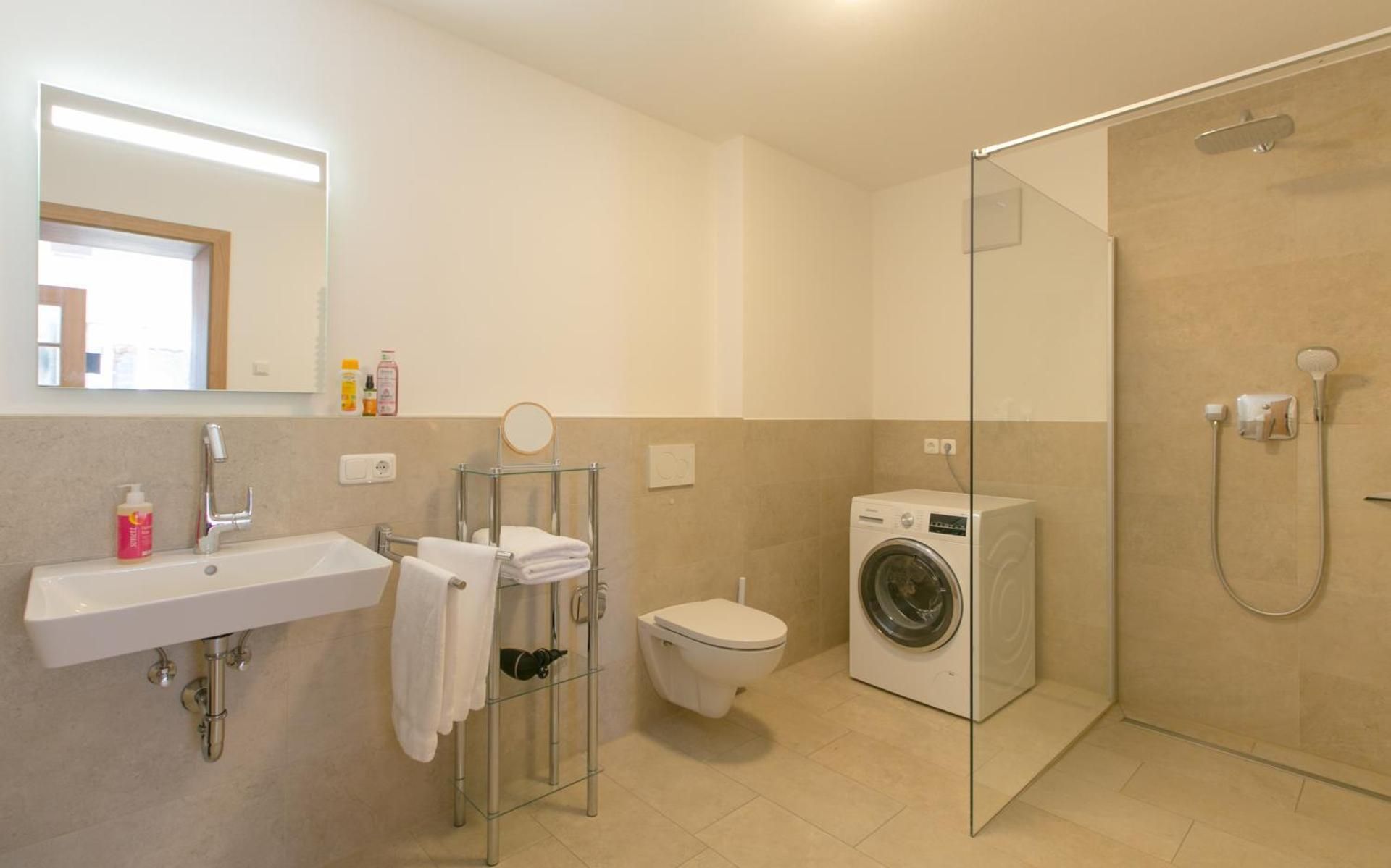 Apartment - Split Level