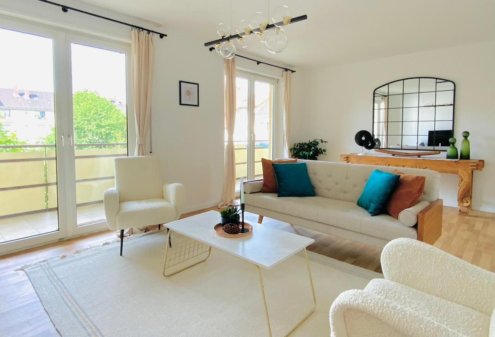 Standard Twin Room with Garden View