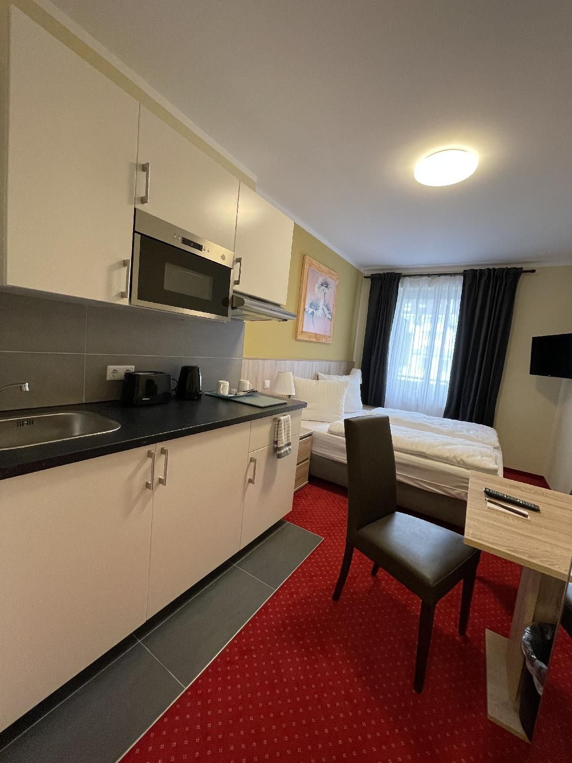 Palm Premium Hotel & Apartments Comfort Studio 3