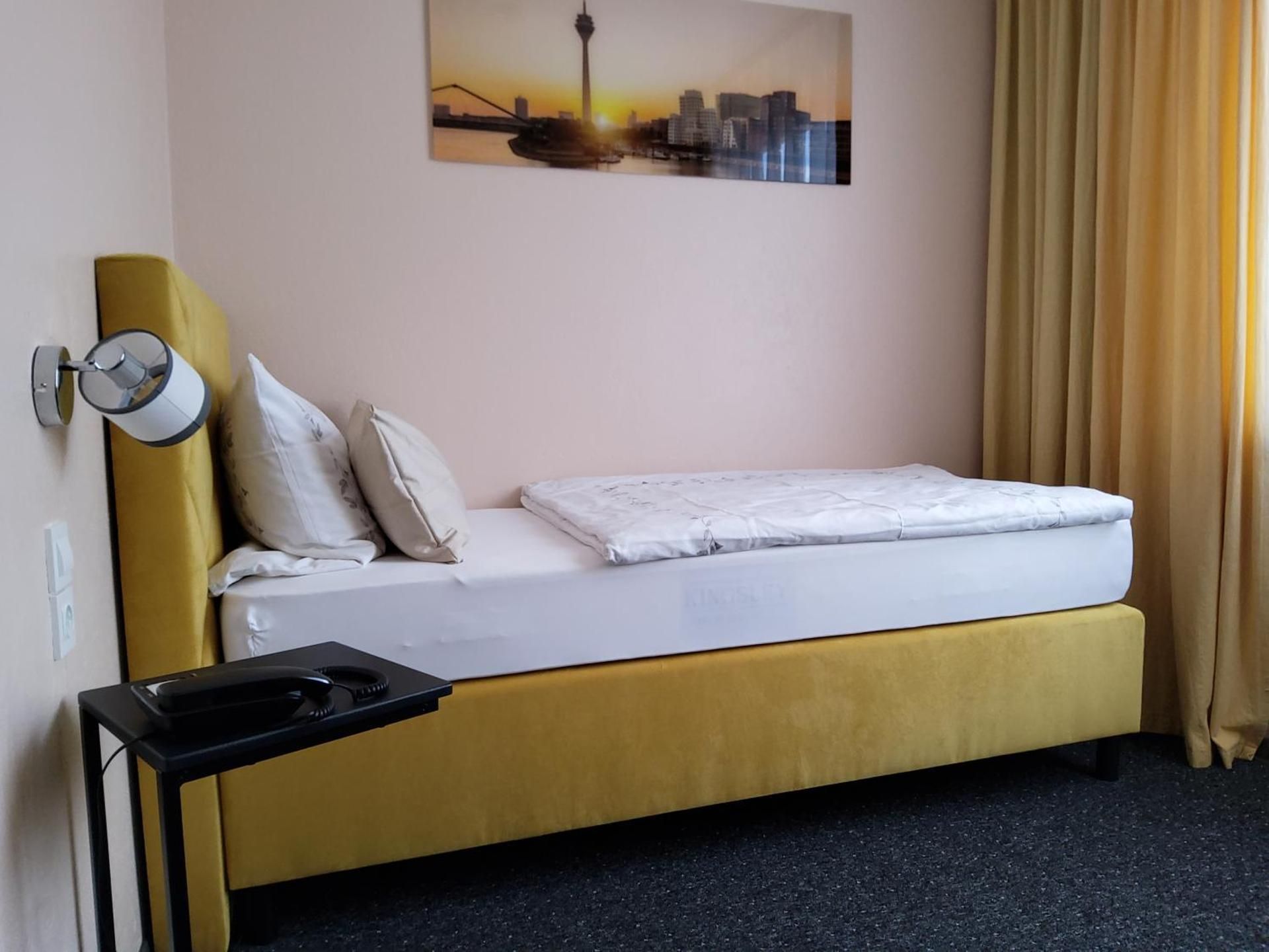 Schloss Hotel GbR Single Room 2