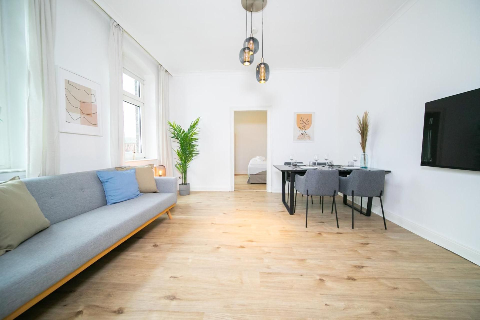 One-Bedroom Apartment
