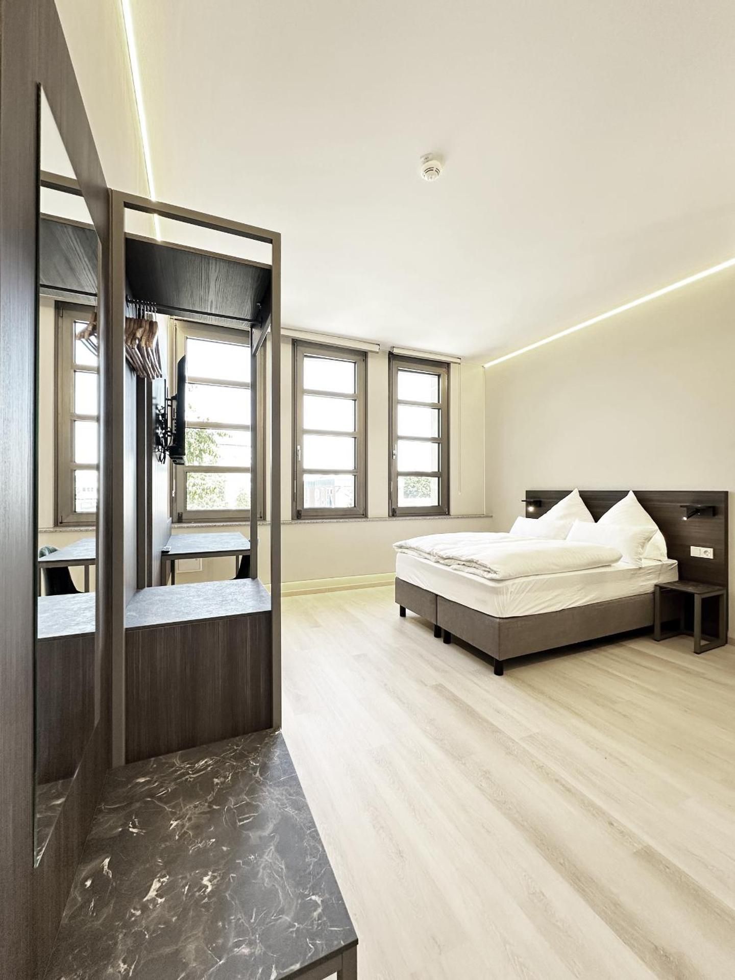 Queen Room