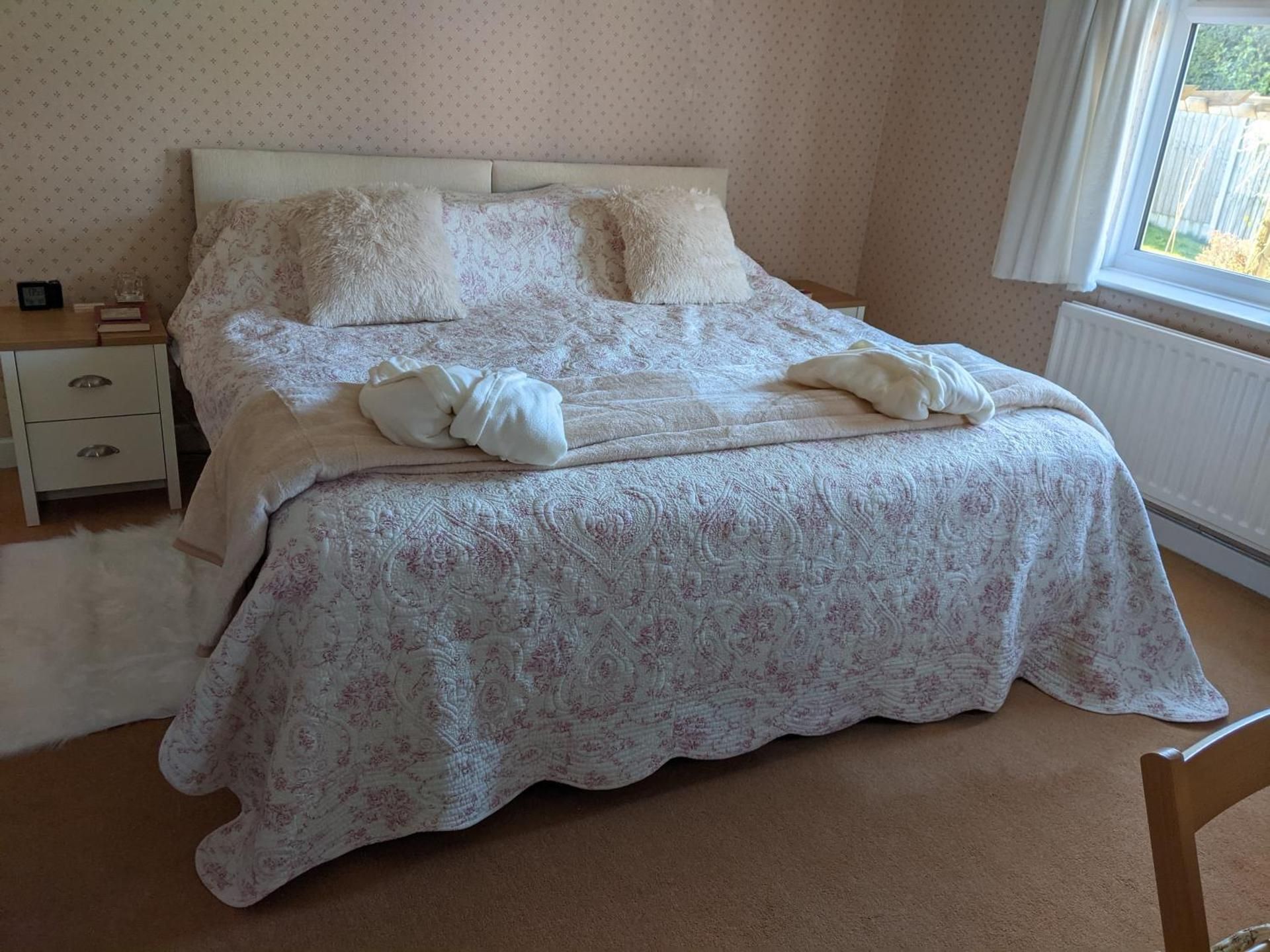 Double or Twin Room with Private External Bathroom