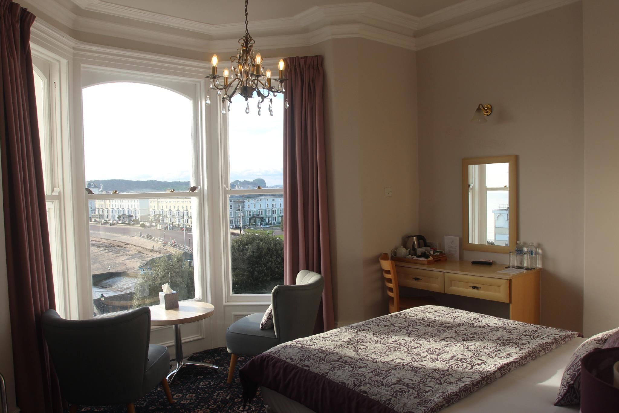 Superior Double Sea View (Bay Window)