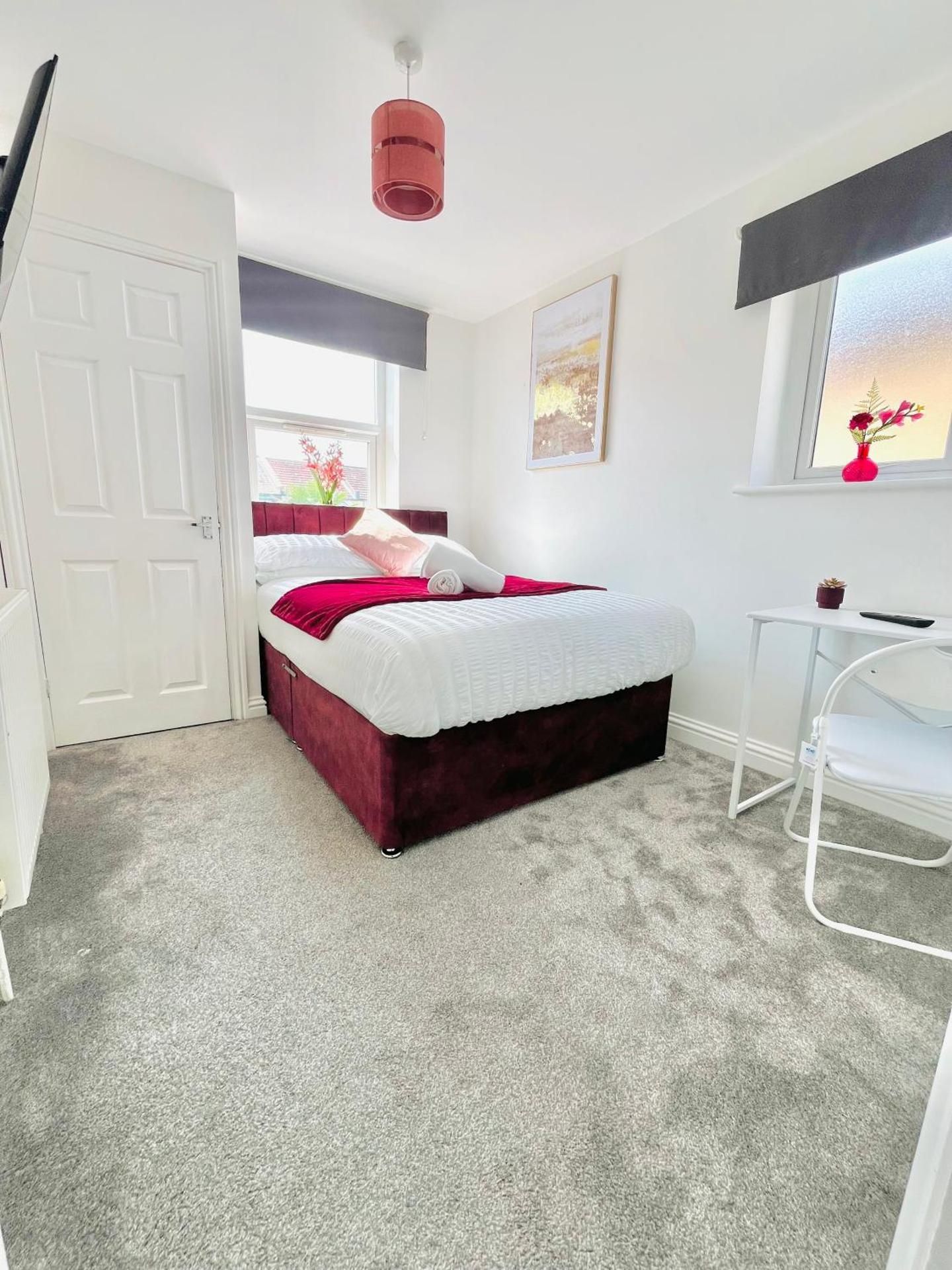 Double Room with Shared Bathroom