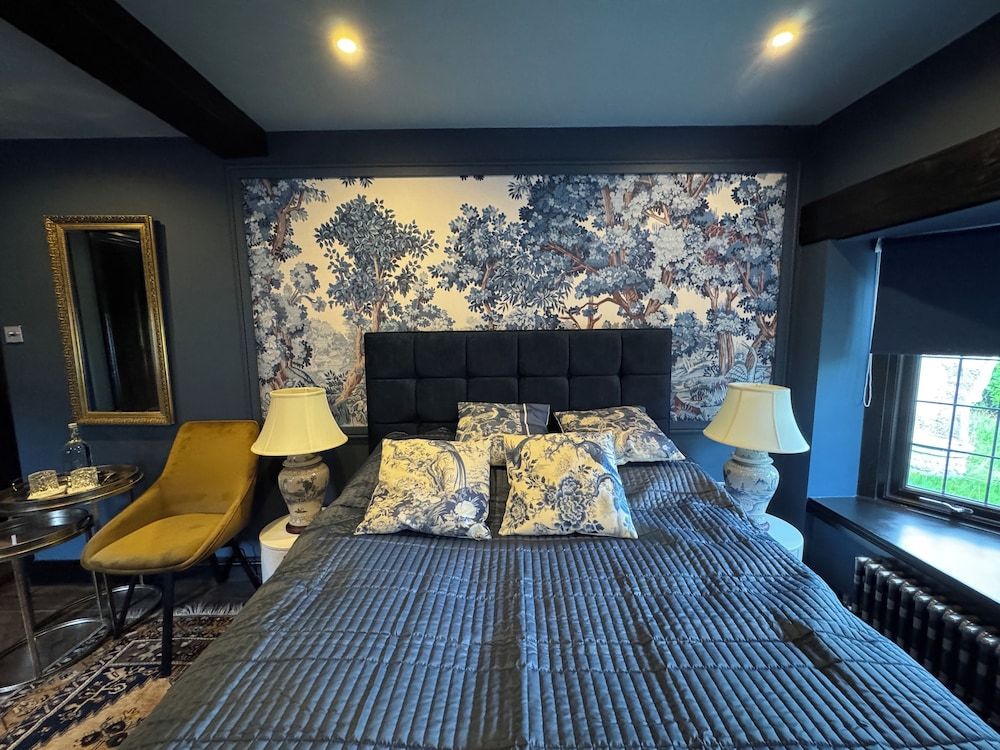 Balancyoga Guesthouse Blue Room Ensuite 2