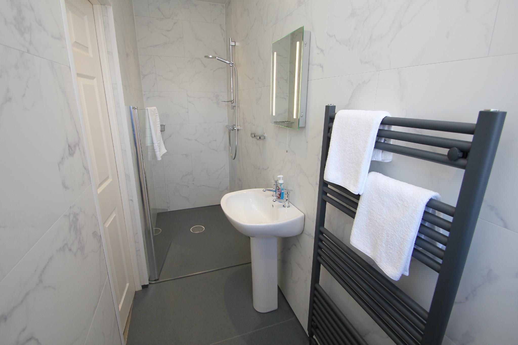 Double room-Ensuite with Shower-Patio-View