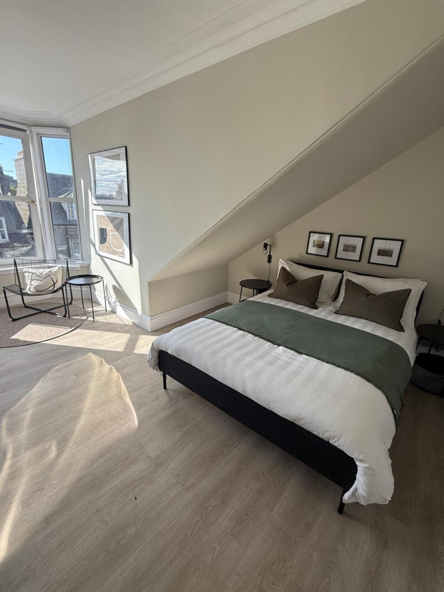 Large Double or Twin Room