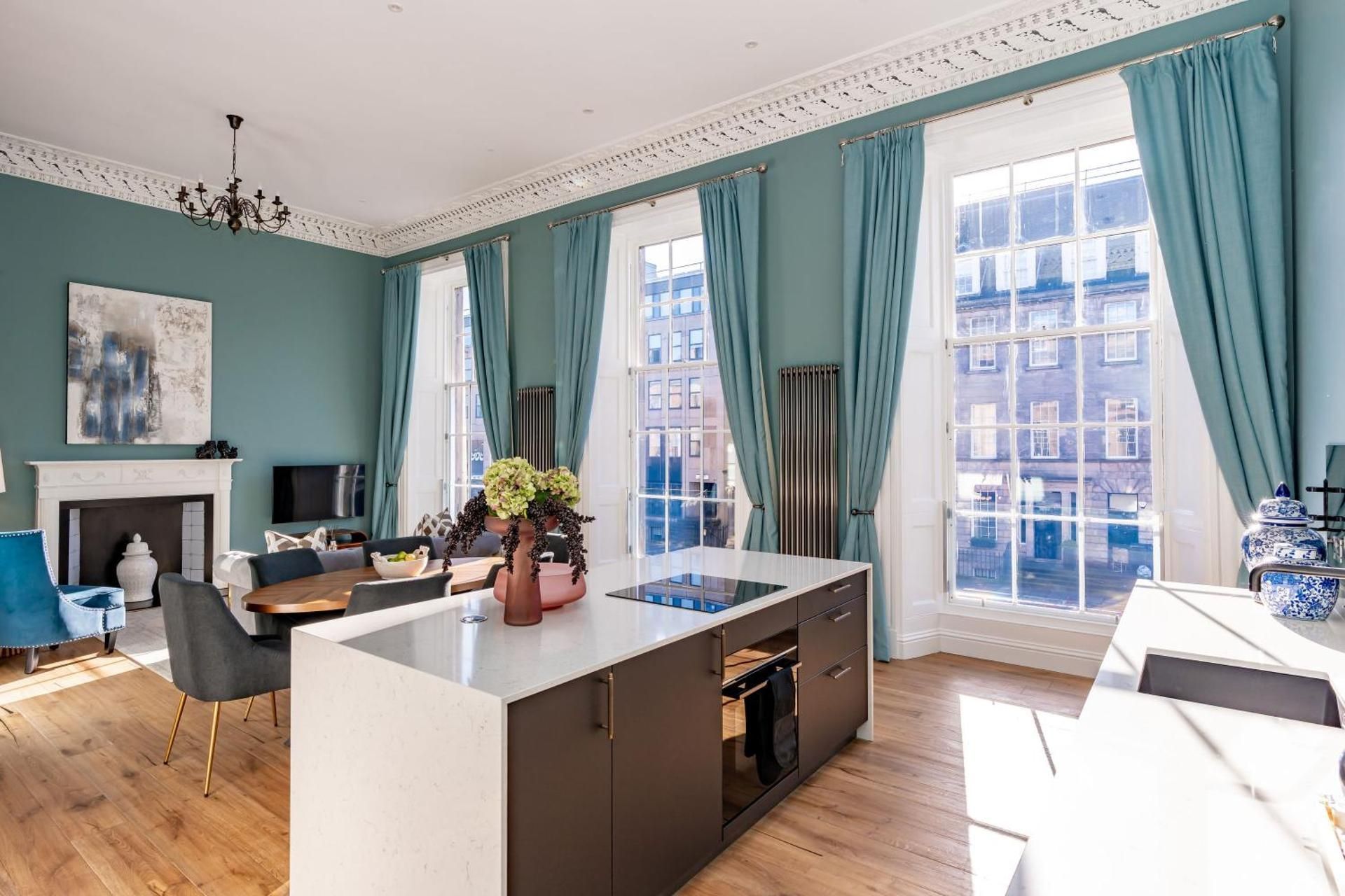 Two-Bedroom Deluxe Apartment