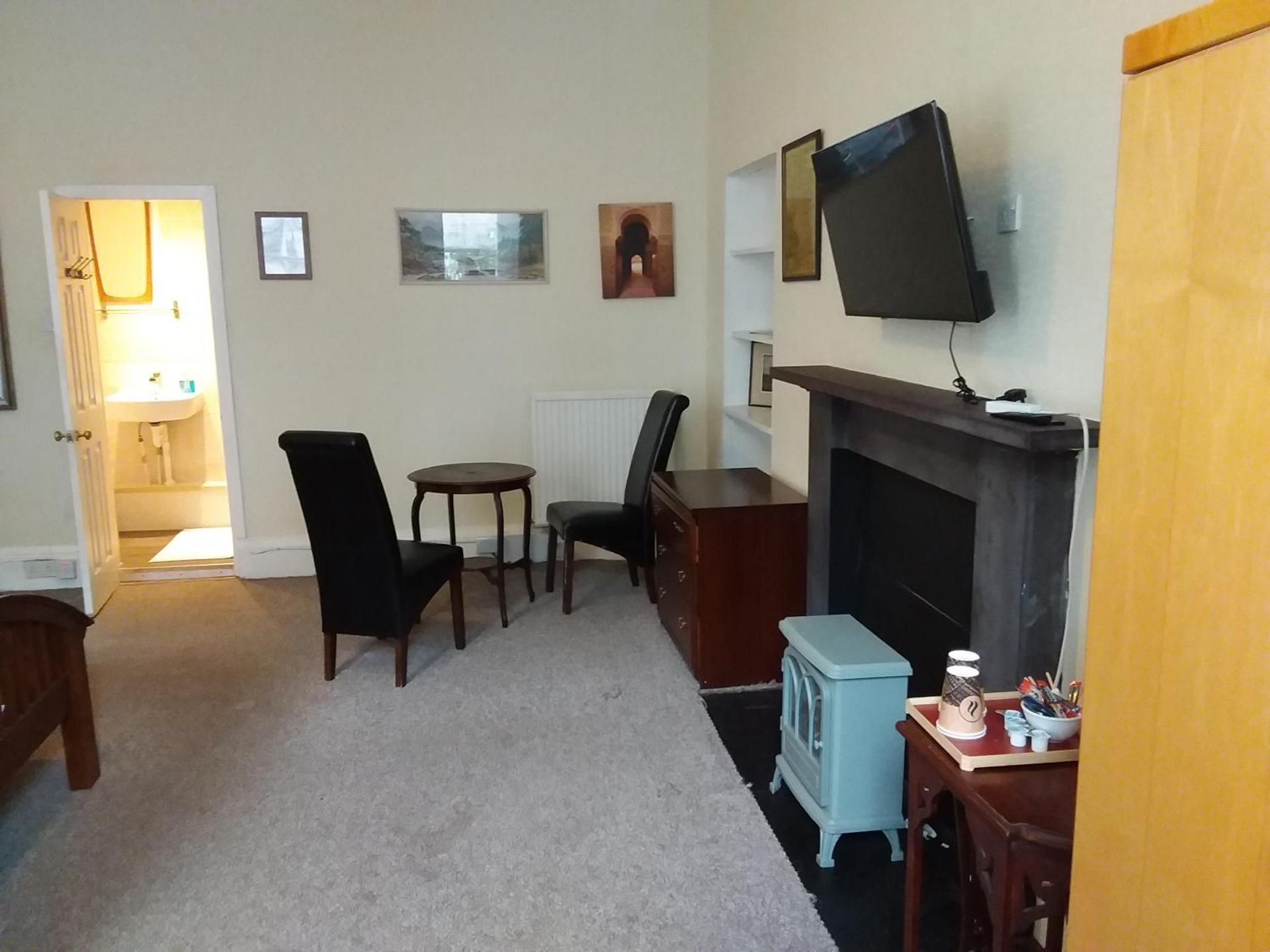 Large Double or Twin Room