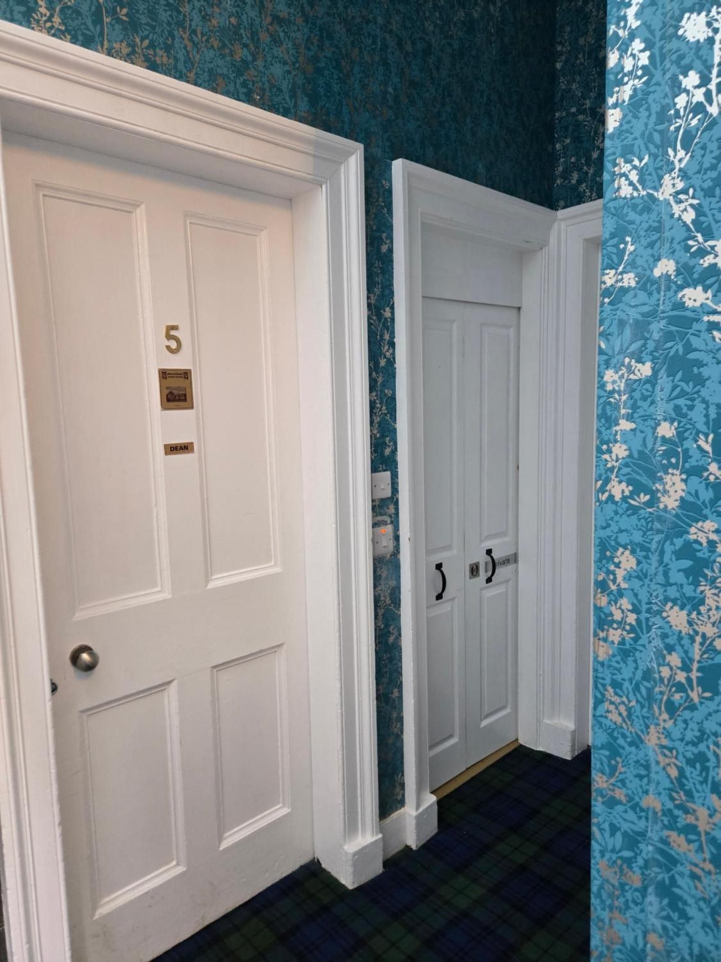 Single Room with Private External Bathroom