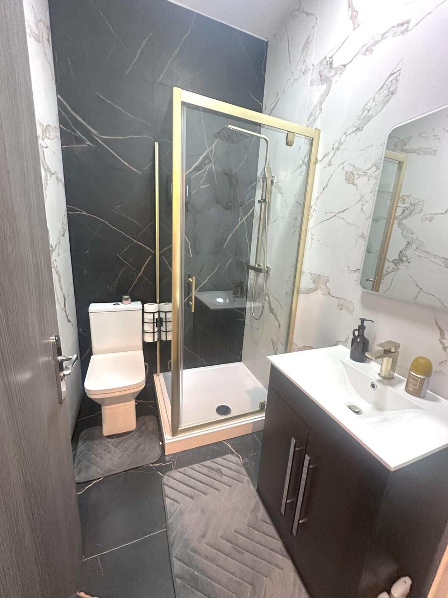 2 Bedroom Flat in Marlborough House Cardiff Centre Two-Bedroom Apartment 2