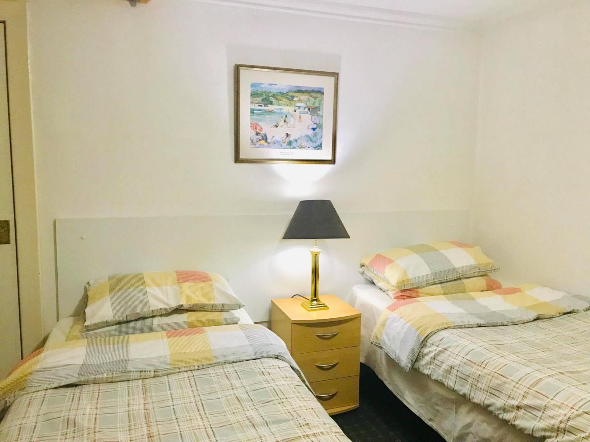Economy Twin Room