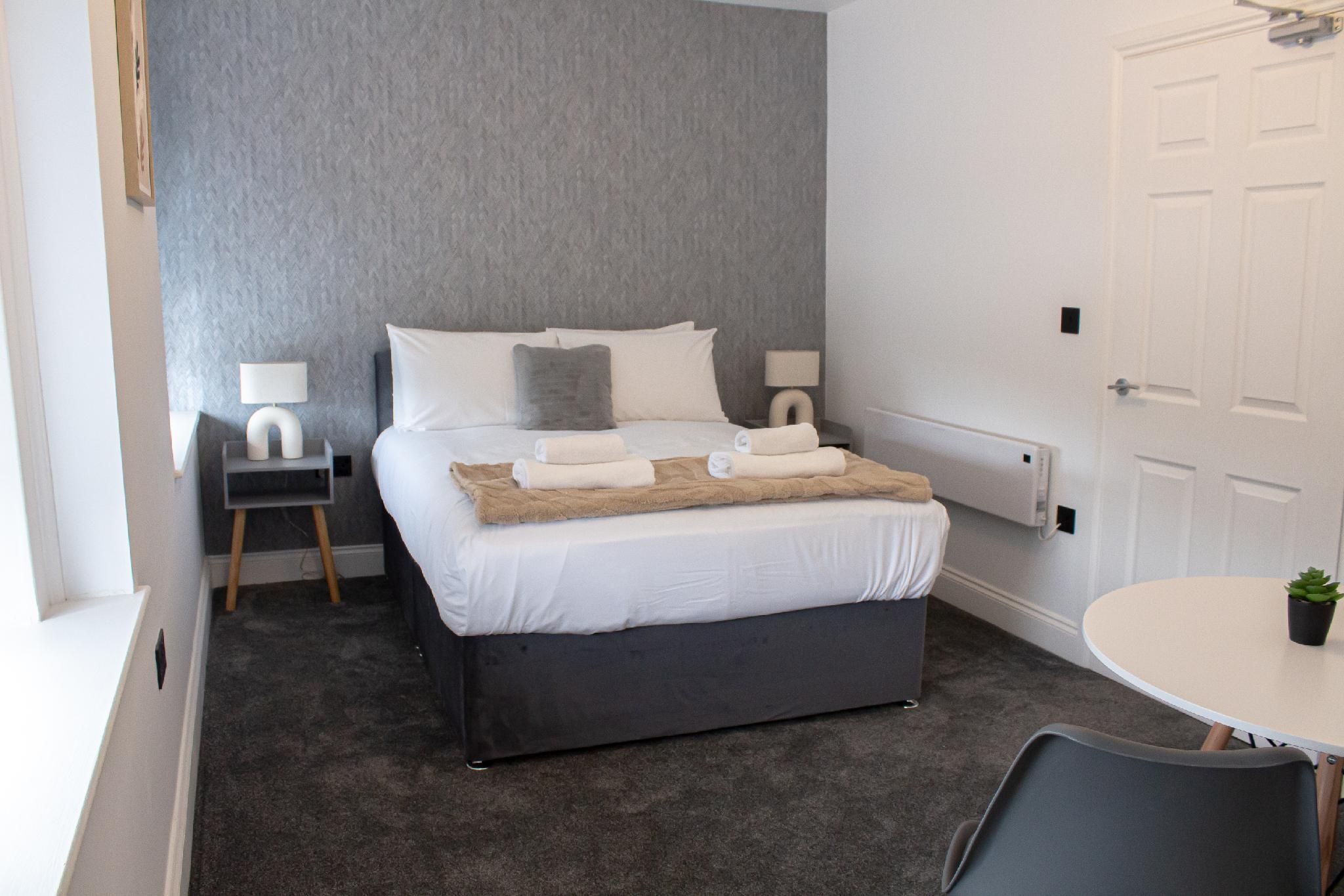 Ivy House 1-Bedroom Apartment