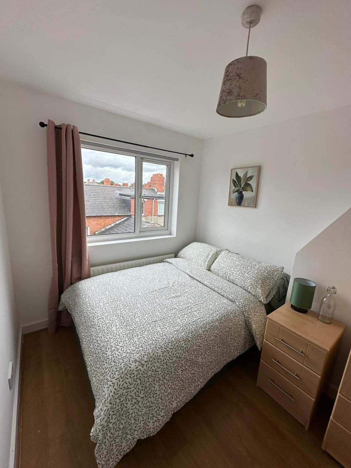 Double Room with Shared Bathroom